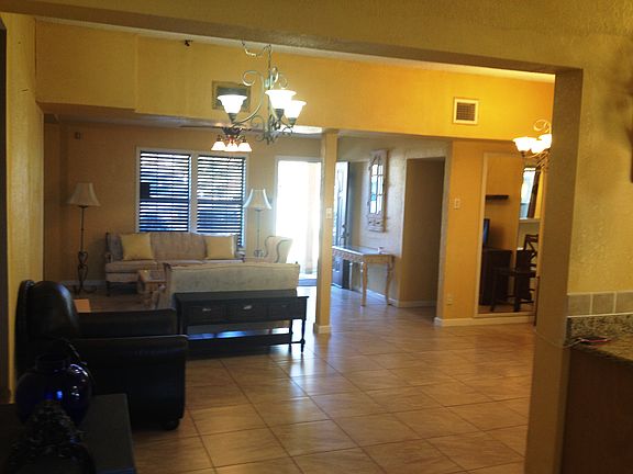 4th image of 146 Idell Ave