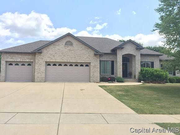 2nd image of 211 Cumberland Dr