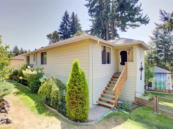 10660 Cedar Dr, Cowichan Valley, BC V0R 3E1
