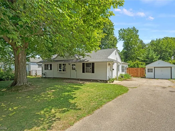 4915 Forest Rd, Mentor, OH 44060