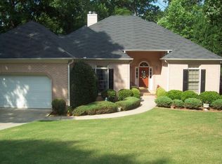 126 Clubhouse Dr NW, Kennesaw, GA 30144