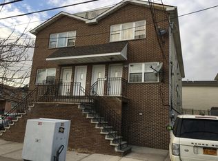 1901 Arnow Ave, Bronx, NY 10469