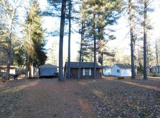 3280 Pinehurst Dr, Gladwin, MI 48624
