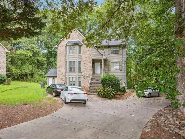 5794 Sheldon Ct, Atlanta, GA 30349