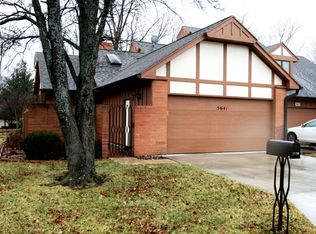 5641 SW Hawick Ln, Topeka, KS 66614