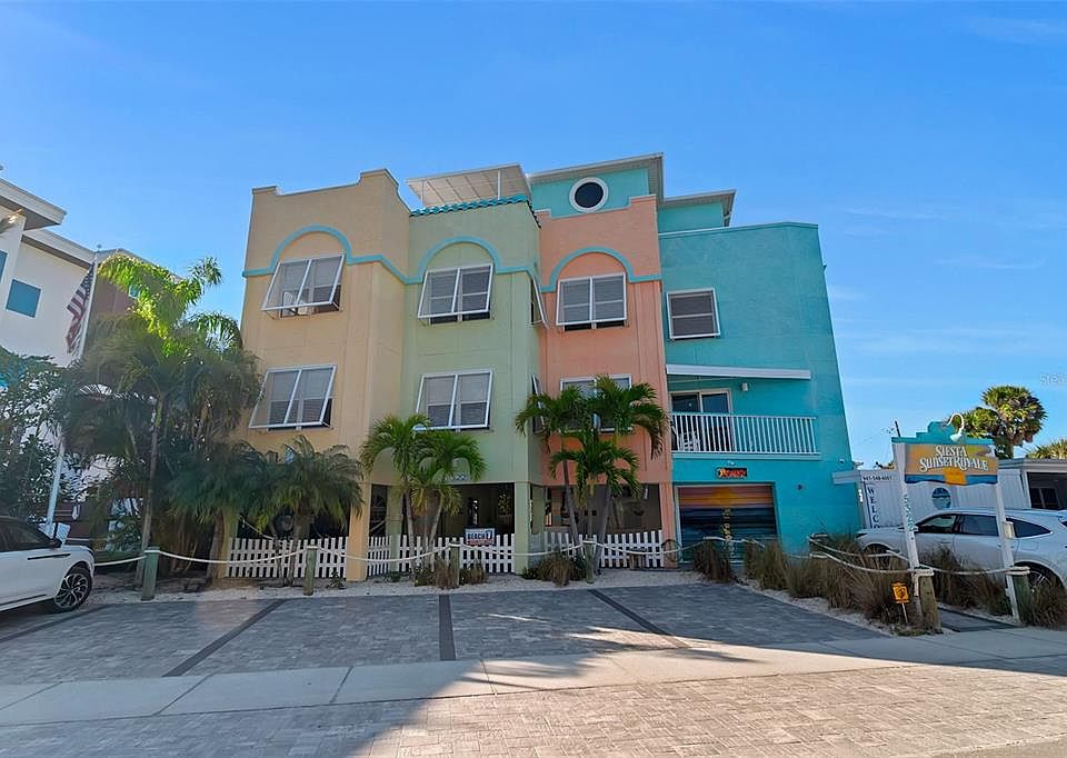 1st image of 5322 CALLE DE LA SIESTA