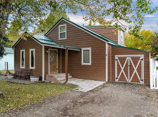 6 Davidson Ave, Absarokee, MT 59001