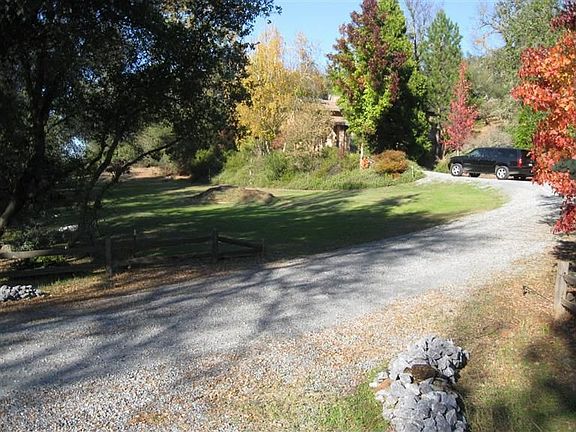 4th image of 2431 Oakvale Dr