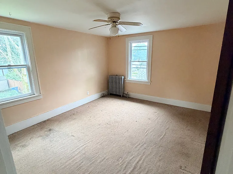 2295 Dewey Ave #2 — Photo 9
