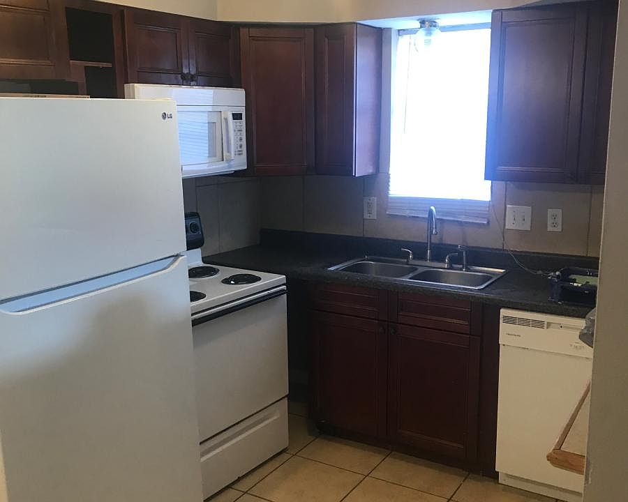 1st image of 7023 Yorktown Dr
