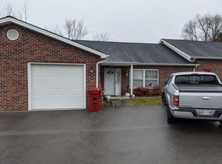 6 Boone Hill Ct UNIT 6, Johnson City, TN 37615