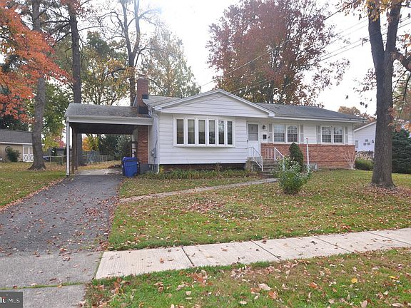 3rd image of 13911 Marianna Dr