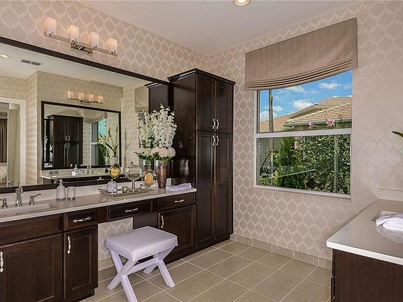4th image of 5004 Stone Harbor Cir