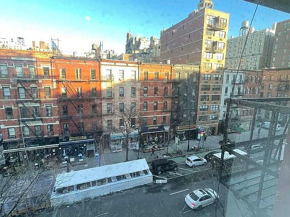 4th image of 100 W 83rd St #4FF