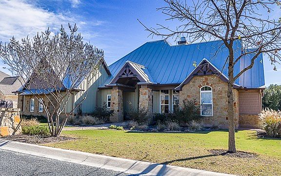 2nd image of 2147 Stone Oak