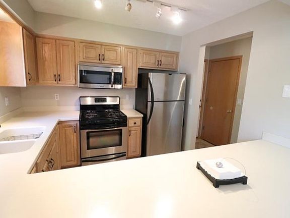 2nd image of 15730 17th Ave N