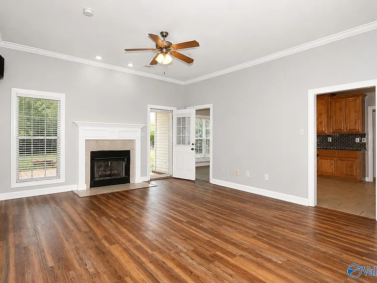 103 Tudor Pl — Photo 9