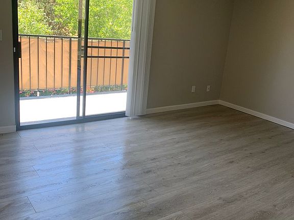 3rd image of 1227 Corral Creek Ave #35-8
