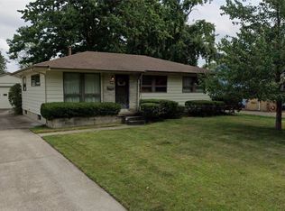 68 Northland Dr, Decatur, IL 62526