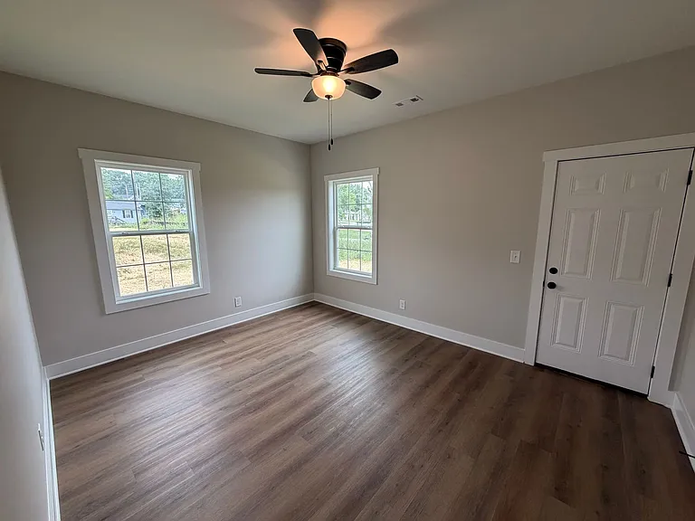 206 Cates St — Photo 11