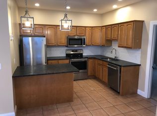 30 Ledgewood Dr UNIT 5, Falmouth, ME 04105