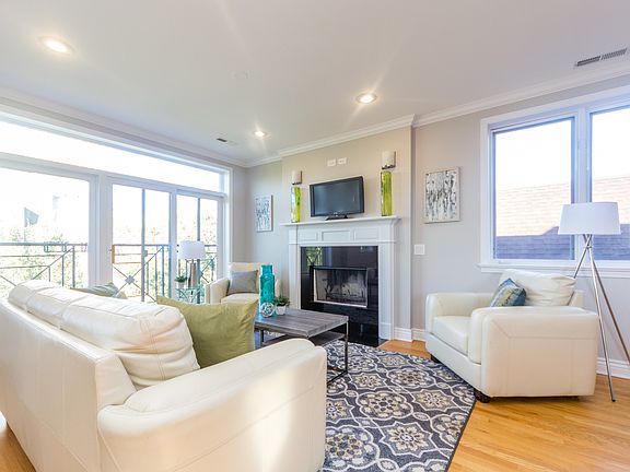 4th image of 1523 W Thomas St APT 4