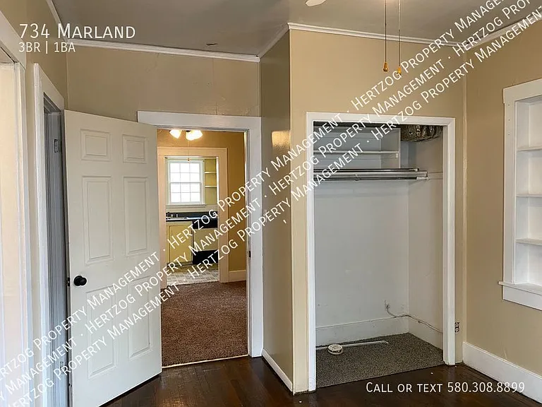734 Marland Dr — Photo 16