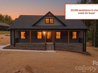 264 Vic Randall Rd, Lawndale, NC 28152