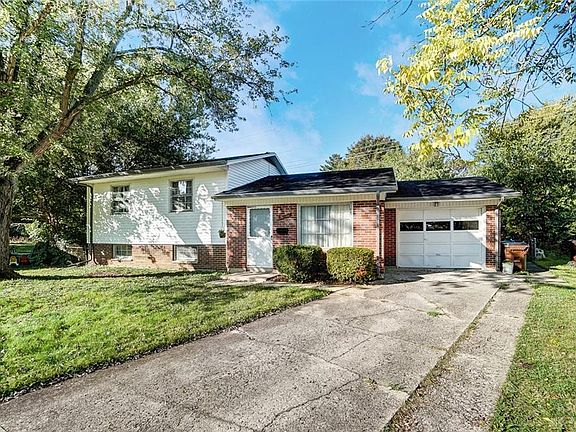 3rd image of 3617 Mullen Ct