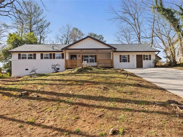 4051 Seven Hills Ct, Stone Mountain, GA 30083