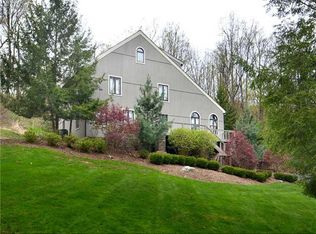 5050 Cole Rd, Murrysville, PA 15668