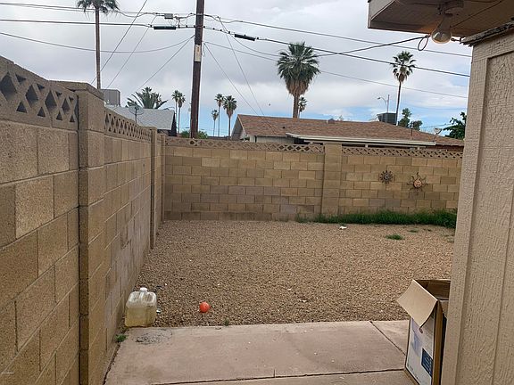 4th image of 3638 W Sierra Vista Dr