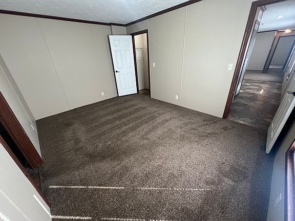 4th image of 8427 Killy Ct #33