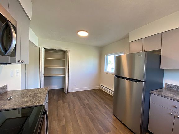 4th image of 2312 Stace St #81