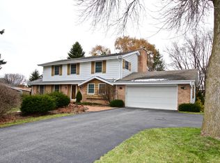 2400 Tilton Ln, Brookfield, WI 53045