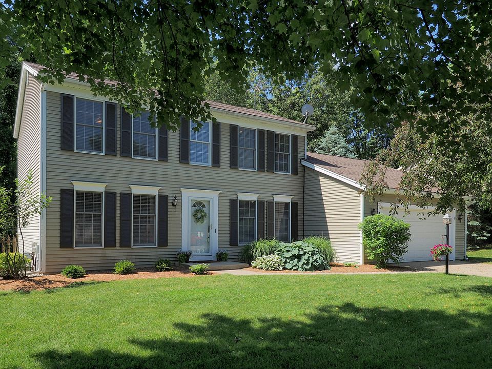 2211 Mansfield Ave-101