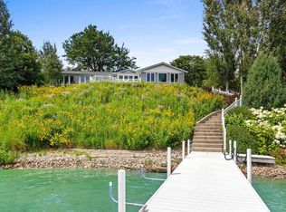 2057 Lost Dauphin Rd, De Pere, WI 54115