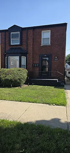 5337 W Gladys Ave Photo 1 5337 W Gladys Ave Photo 1
