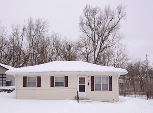 1918 N 40th St, Omaha, NE 68111