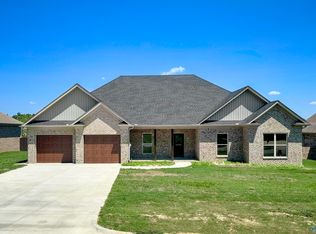 33 Natchez Trce, Trinity, AL 35673