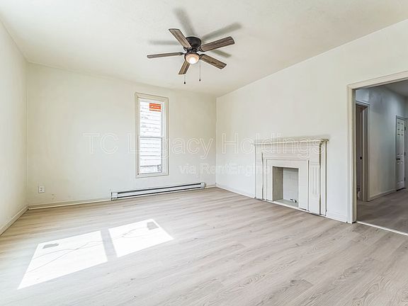 3rd image of 419 Walnut Ave
