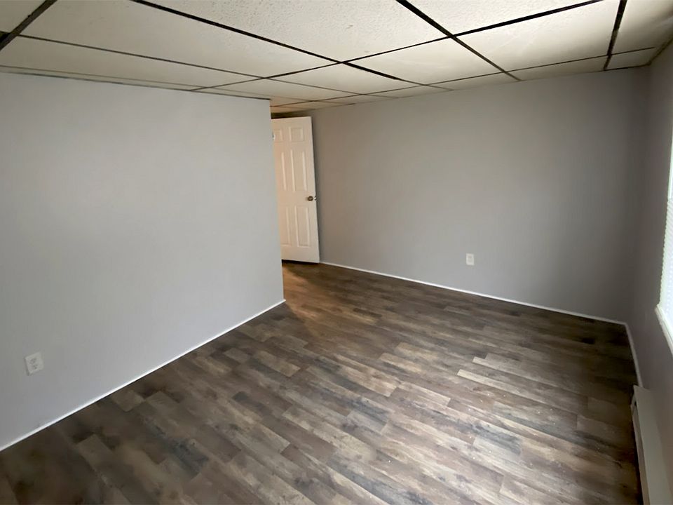 Building Photo 4