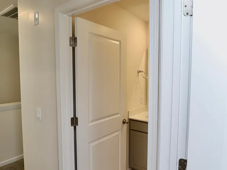 352 Sandbach Rd — Photo 38