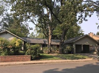 1299 Spyglass Dr, Eugene, OR