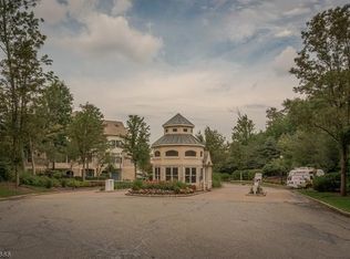 515 Regal Blvd #128, Livingston, NJ 07039