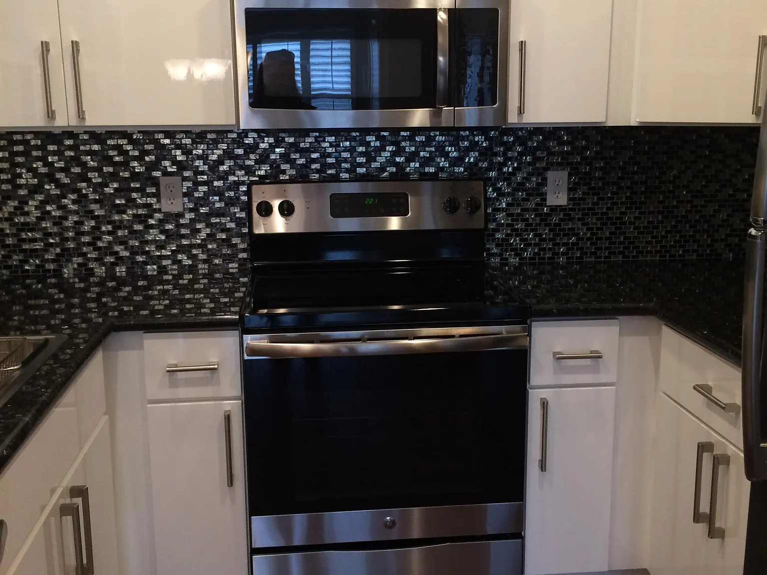 2 bed, $2,500 — Photo 3