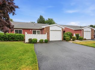 606 Flair Court W, Saint James, NY 11780