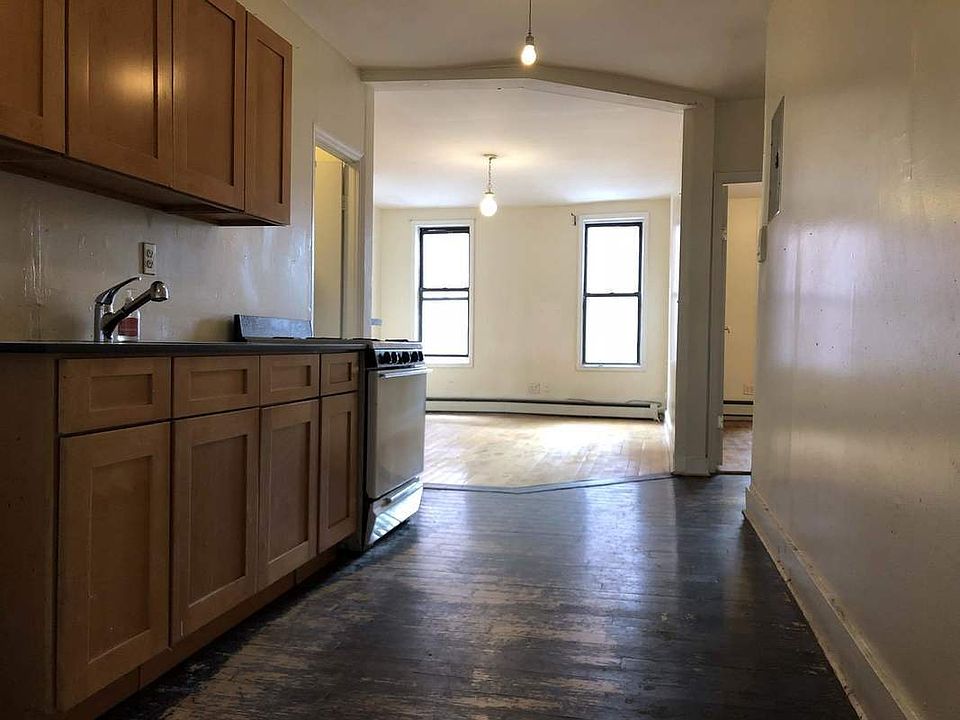 1st image of 26 Throop Ave APT 3A