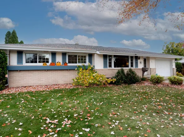 W178N8768 Queensway, Menomonee Falls, WI 53051