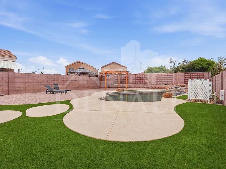 11319 W Madisen Ellise Dr — Photo 35